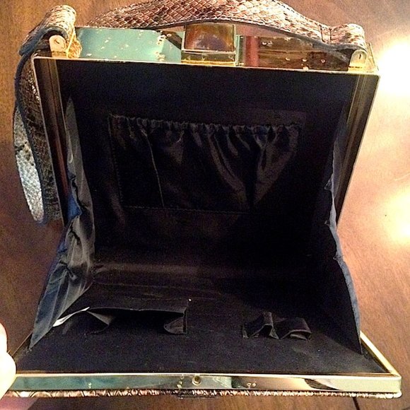 BROWN AND GOLD SNAKESKIN SQUARE BOX HANDBAG WITH JEWELED CLOSURE - Picture 2 of 6